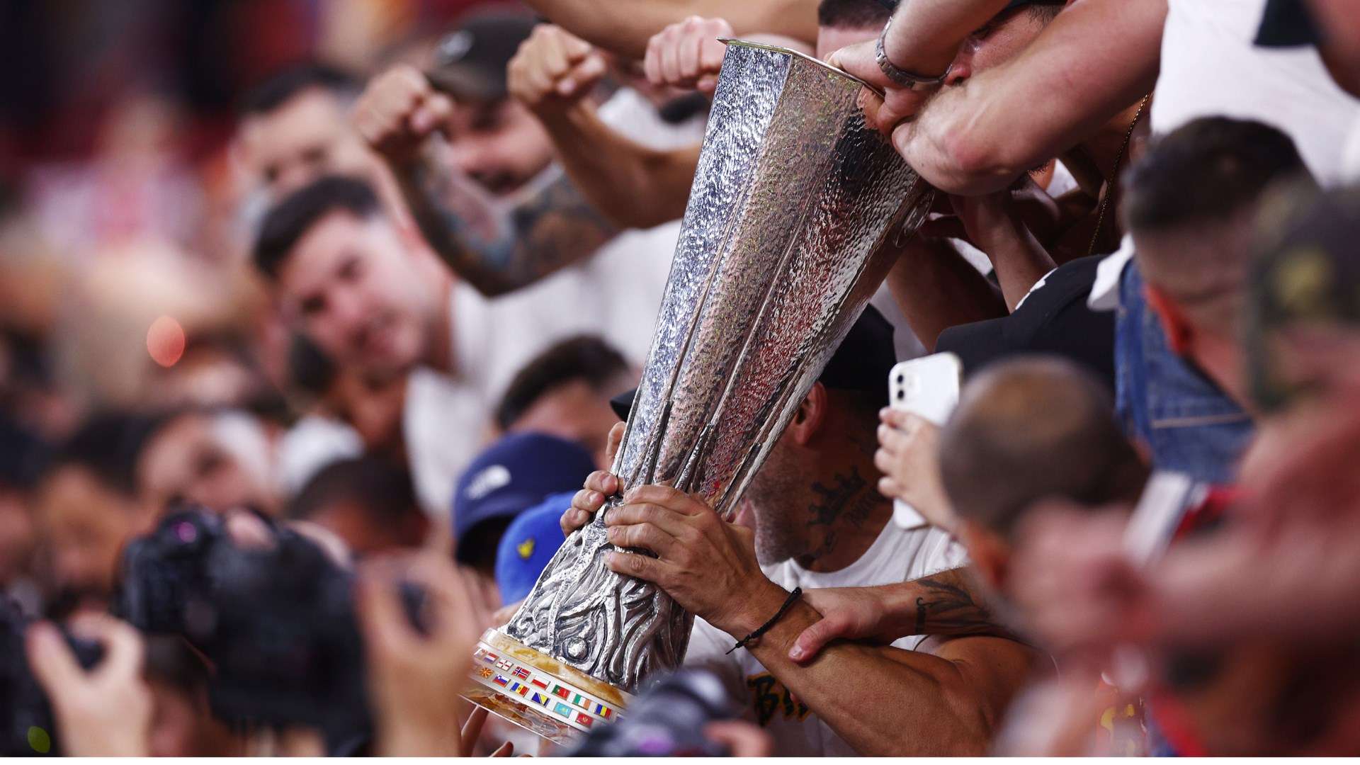 和把握稍纵 和把握稍纵